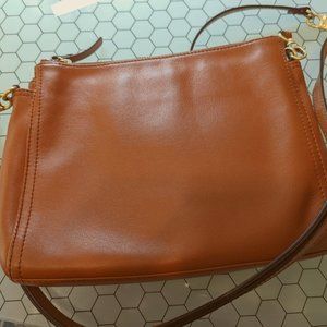 Lo & Sons - The Pearl - Sienna Exterior / Gold Hardware / Camel Interior